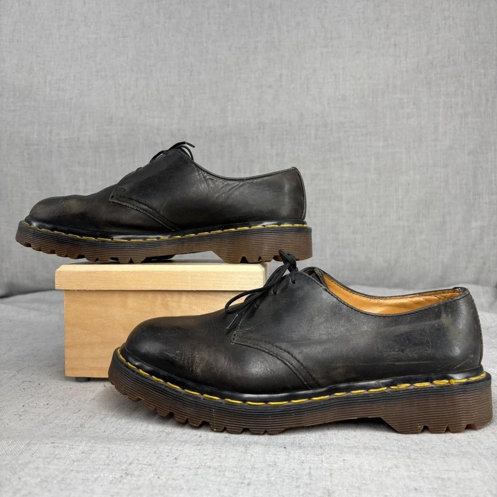 Vintage Dr. Martens Oxfords Black Leather Platform Lug Sole MIE Unisex UK 6